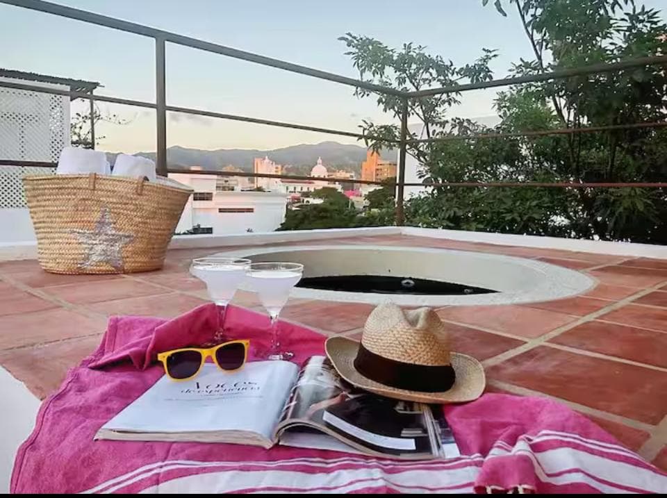 Tamarindo - Terraza y jacuzzi